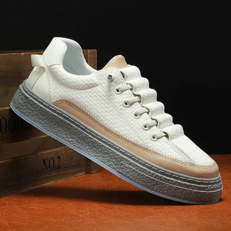 Casual Edge Sneaker