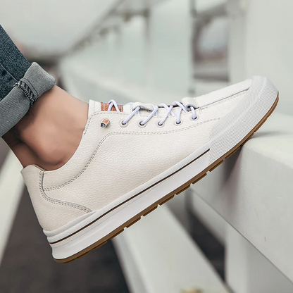 Falcon 2.0 Sneaker